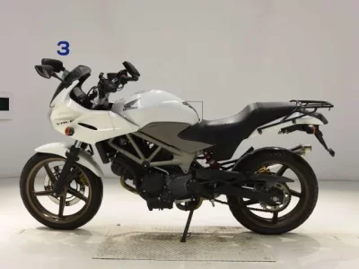 Honda VTR-F250  с аукциона в Японии