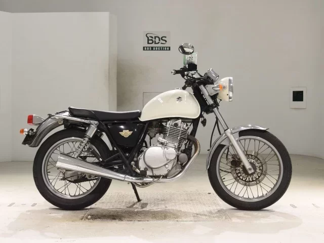 Suzuki VOLTY лот № 2705 оценка 4  с аукциона в Японии