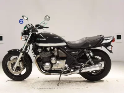 Kawasaki ZEPHYR1100  с аукциона в Японии