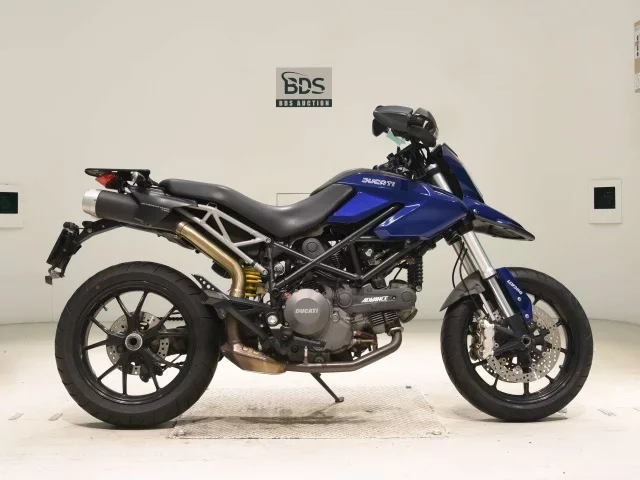 Ducati DUCATI HYPERMOTARD 796