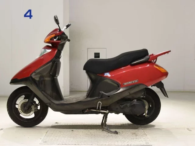 Honda SPACY100