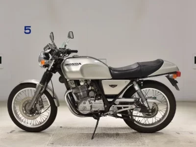 Honda GB250 CLUBMAN 4