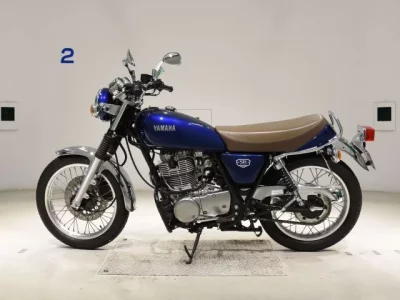 Yamaha SR400-5 лот № 5033 оценка 5  с аукциона в Японии 2
