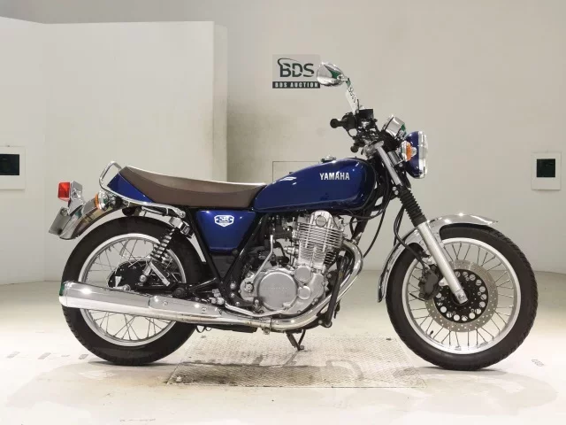 Yamaha SR400-5 лот № 5033 оценка 5  с аукциона в Японии