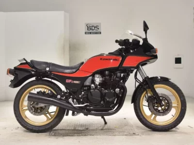 Kawasaki GPZ400  с аукциона в Японии