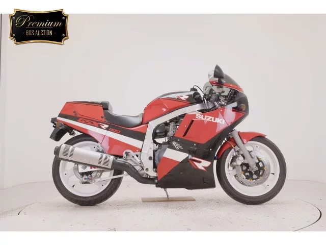 Suzuki GSX-R1100 лот № 2522 оценка 5  с аукциона в Японии