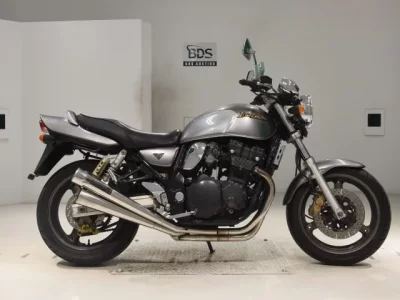 Suzuki INAZUMA 400  с аукциона в Японии