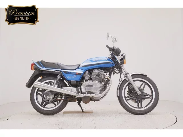 Honda CB250 лот № 0004 оценка 4  с аукциона в Японии