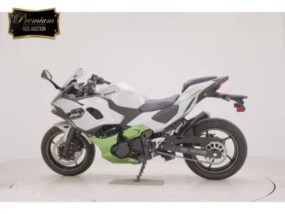 Kawasaki NINJA7 HYBRID  с аукциона в Японии