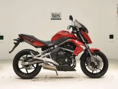 Kawasaki ER-4N