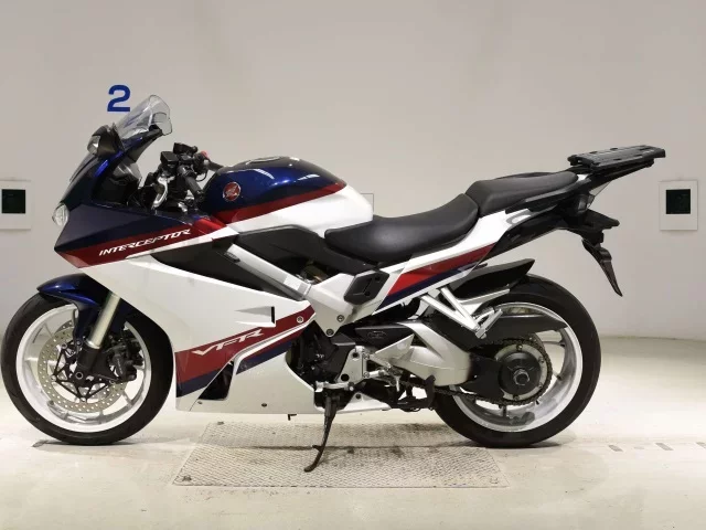 Honda VFR800F