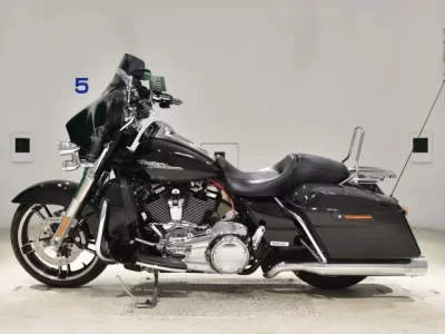 Harley-Davidson HARLEY FLHX1750  с аукциона в Японии