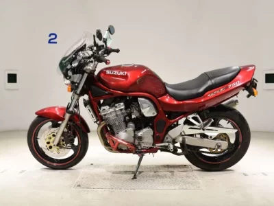 Suzuki GSF750  с аукциона в Японии