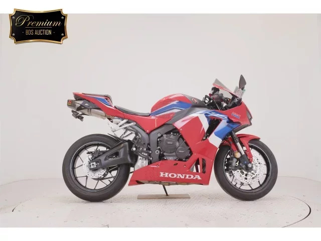 Honda CBR600RR-4 лот № 2507 оценка 6  с аукциона в Японии