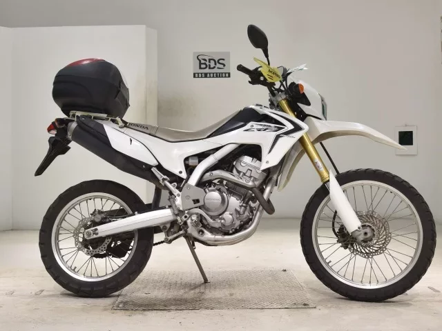 Honda CRF250L лот № 2613 оценка 4  с аукциона в Японии