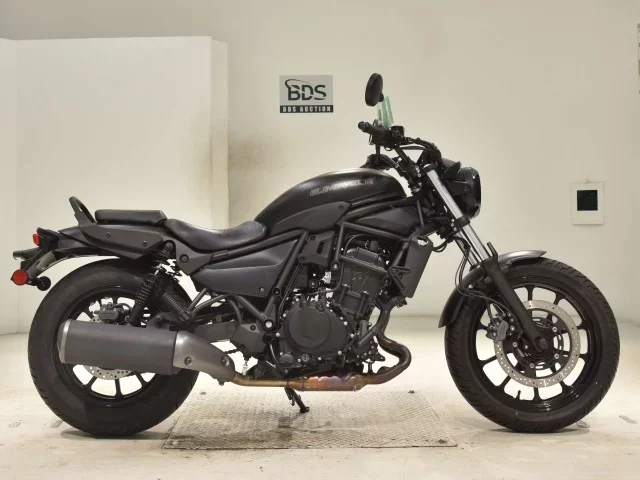 Kawasaki ELIMINATOR 400-3 лот № 2730 оценка 5  с аукциона в Японии