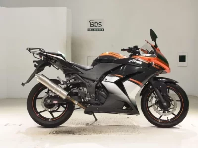 Kawasaki NINJA250R  с аукциона в Японии