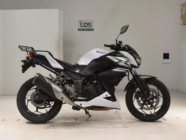 Kawasaki Z250 лот № 5086 оценка 4  с аукциона в Японии