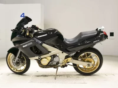 Kawasaki ZZR400-2  с аукциона в Японии