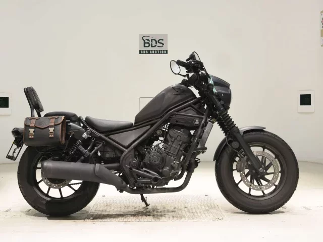 Honda REBEL лот № 7661 оценка 4  с аукциона в Японии