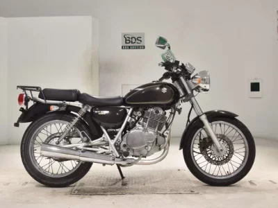 Suzuki ST250E
