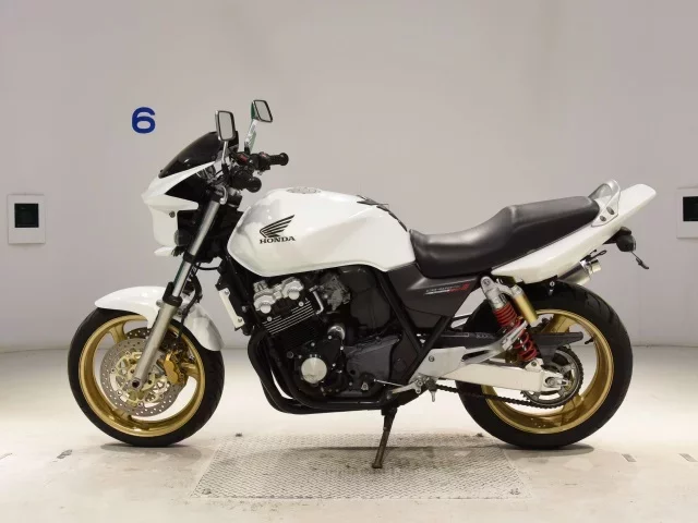 Honda CB400SFV-3