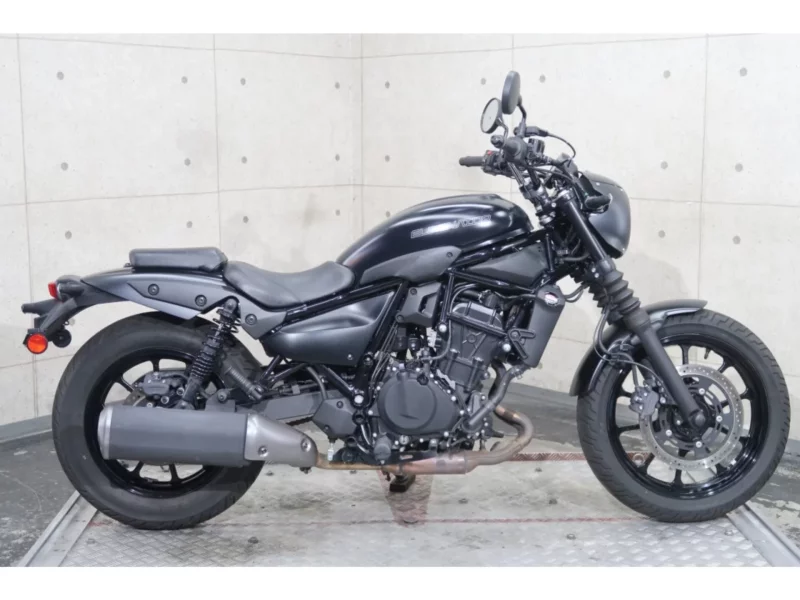 Kawasaki ELIMINATOR 400SE