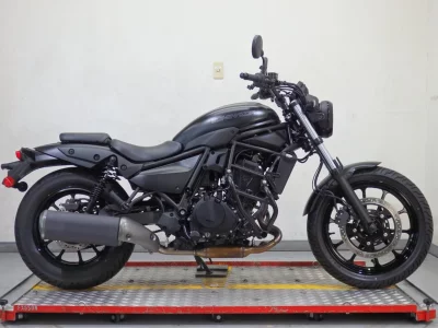 Kawasaki ELIMINATOR 400-1