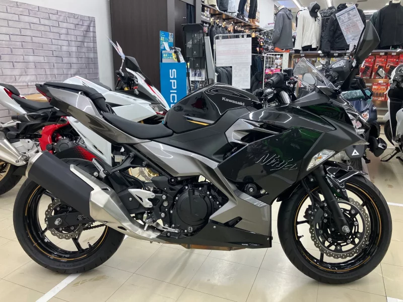 Kawasaki Ninja 400