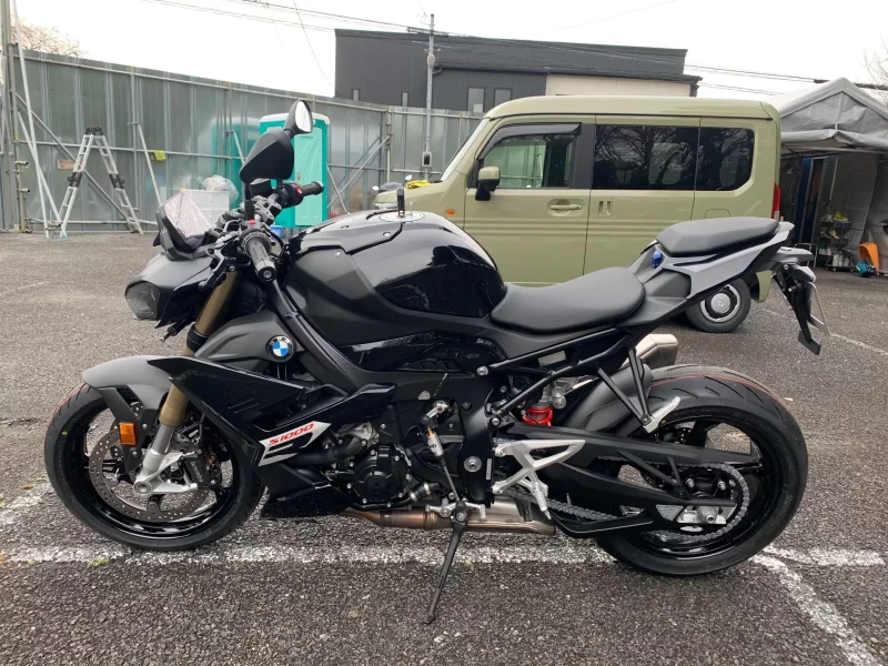 BMW BMW S1000R