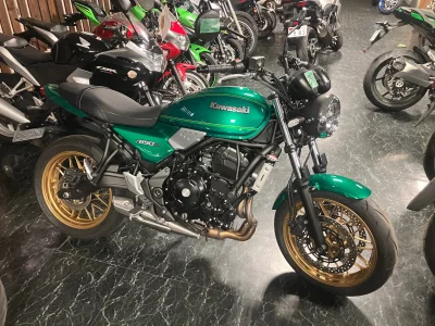 Kawasaki Z650RS