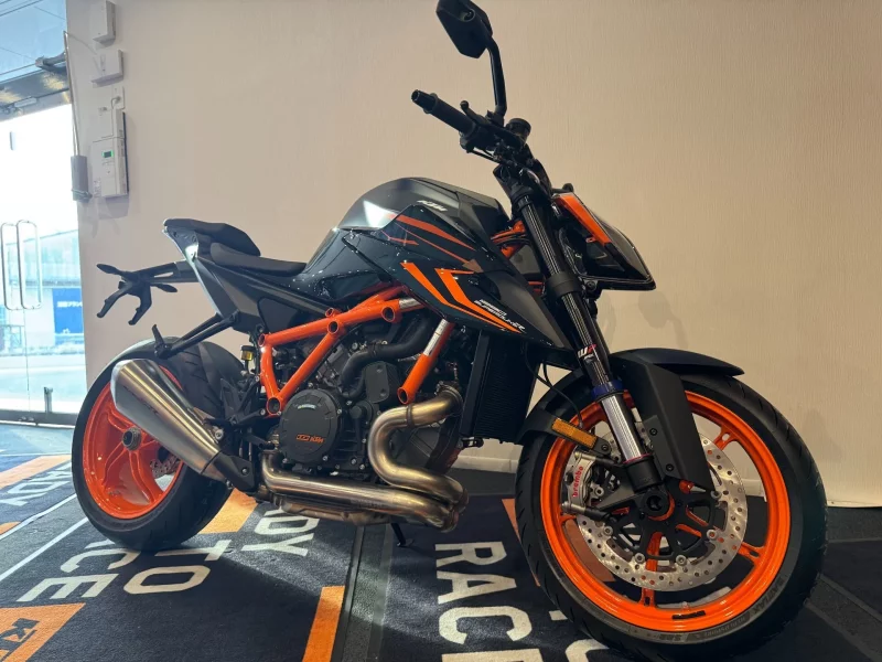 KTM KTM 1290S-DUKE R EVO