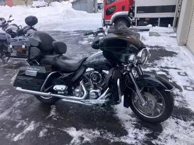 Harley-Davidson HARLEY FLHTCUSE1800CVO