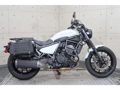 Kawasaki ELIMINATOR 400-1
