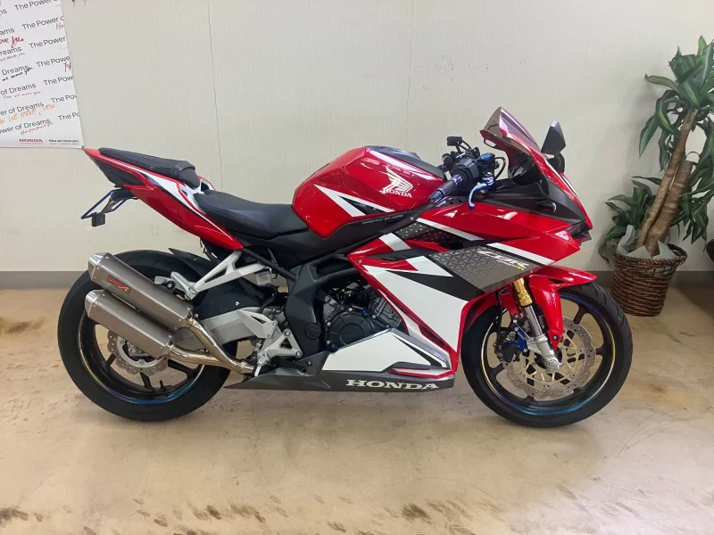 Honda CBR250RR