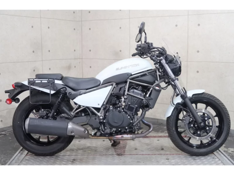 Kawasaki ELIMINATOR 400-1