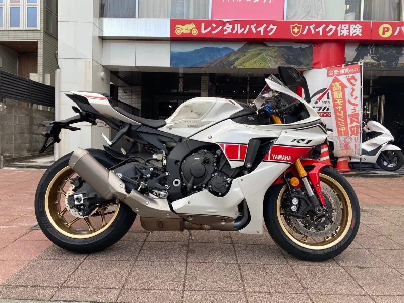 Yamaha YZF-R1