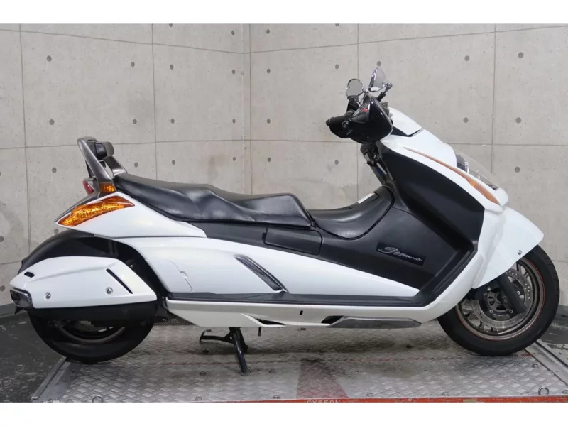Suzuki GEMMA250