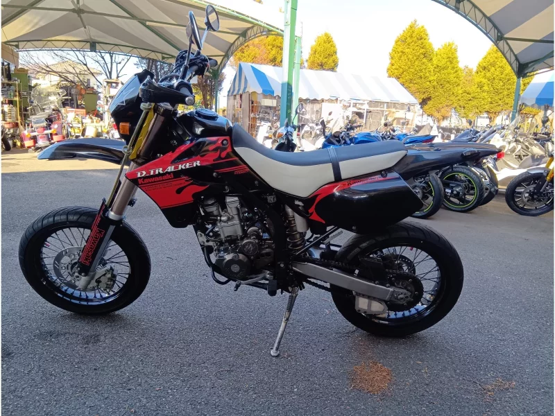 Kawasaki D-TRACKER