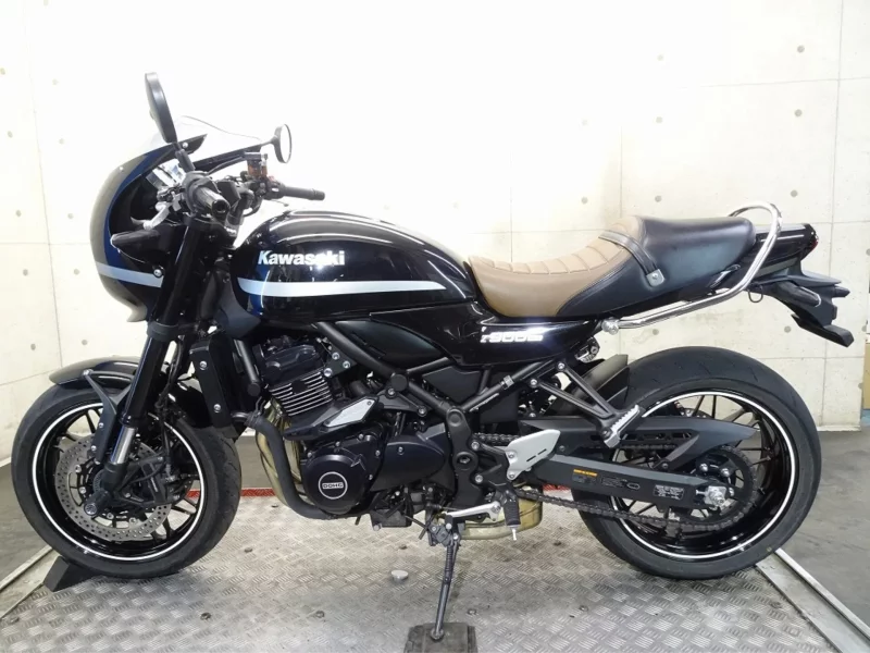 Kawasaki Z900RS CAFE