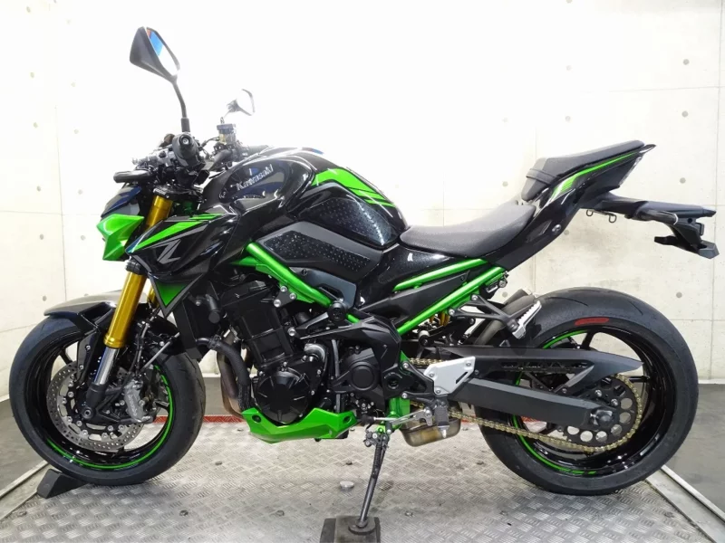 Kawasaki Z900 SE