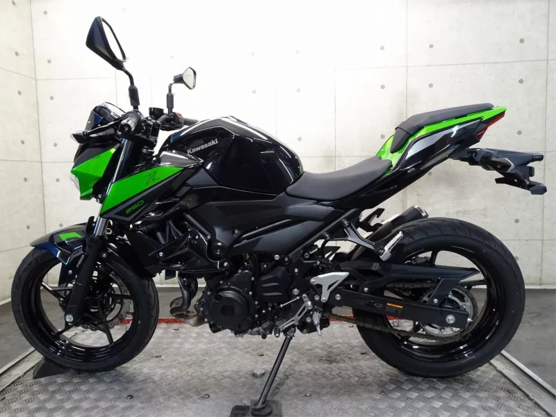 Kawasaki Z250