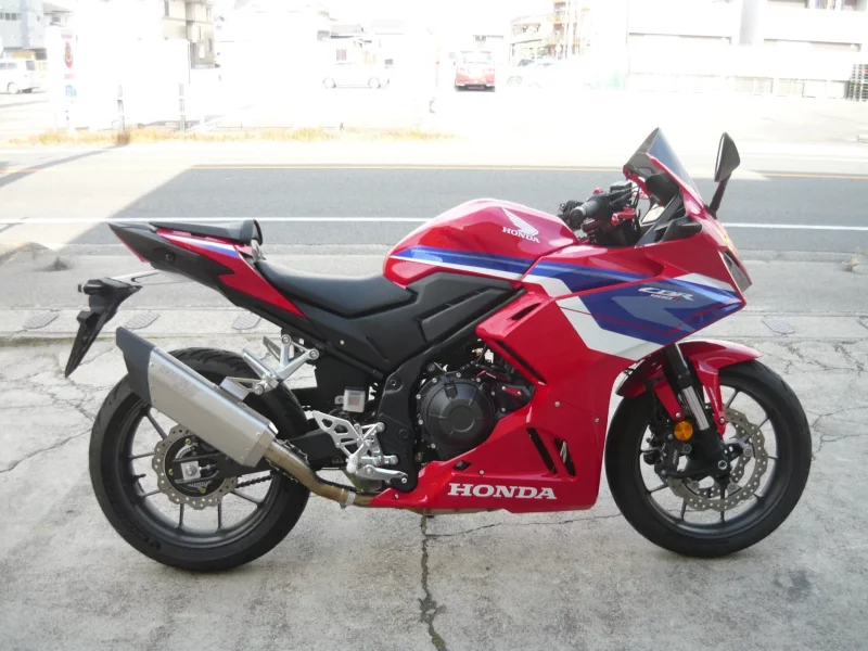 Honda CBR400R