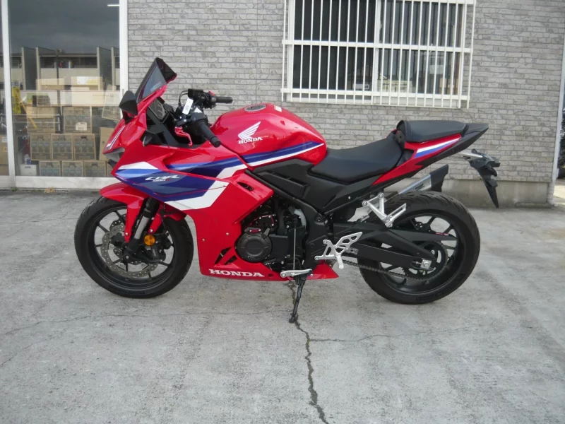 Honda CBR400R