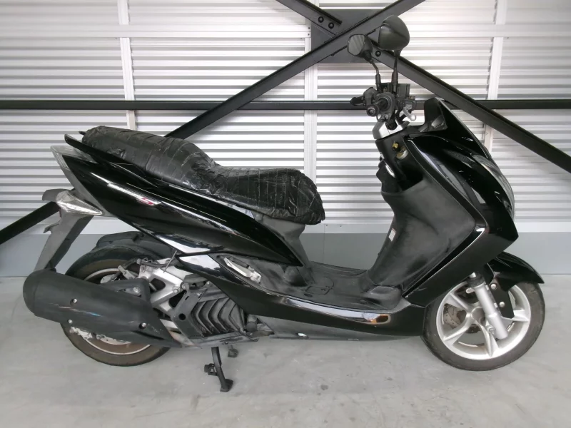 Yamaha MAJESTYS