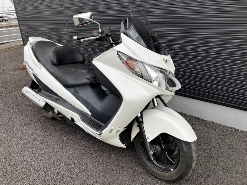 Suzuki SKYWAVE 250S-1