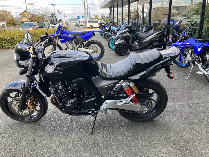 Honda CB400SF