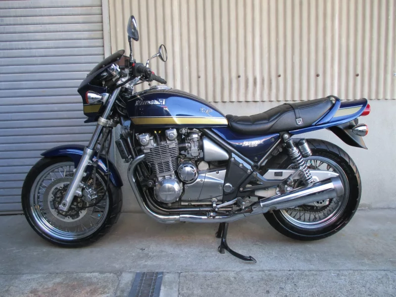 Kawasaki ZEPHYR1100RS