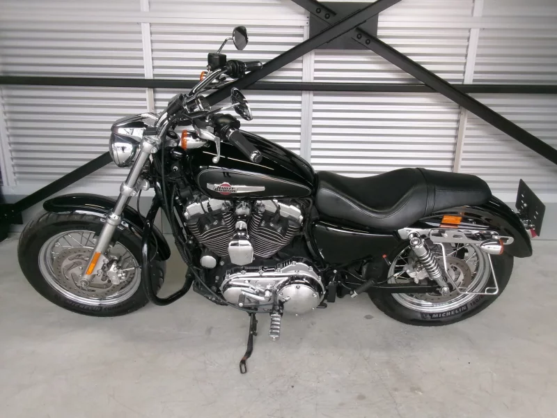 Harley-Davidson HARLEY XL1200C