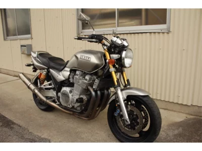 Yamaha XJR1300